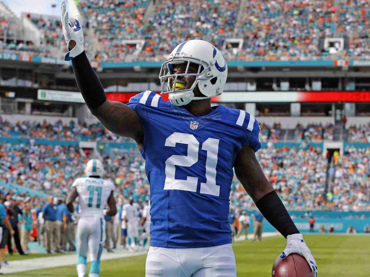 Ex-Bills CB Vontae Davis, at 35, found dead in grandmother’s house