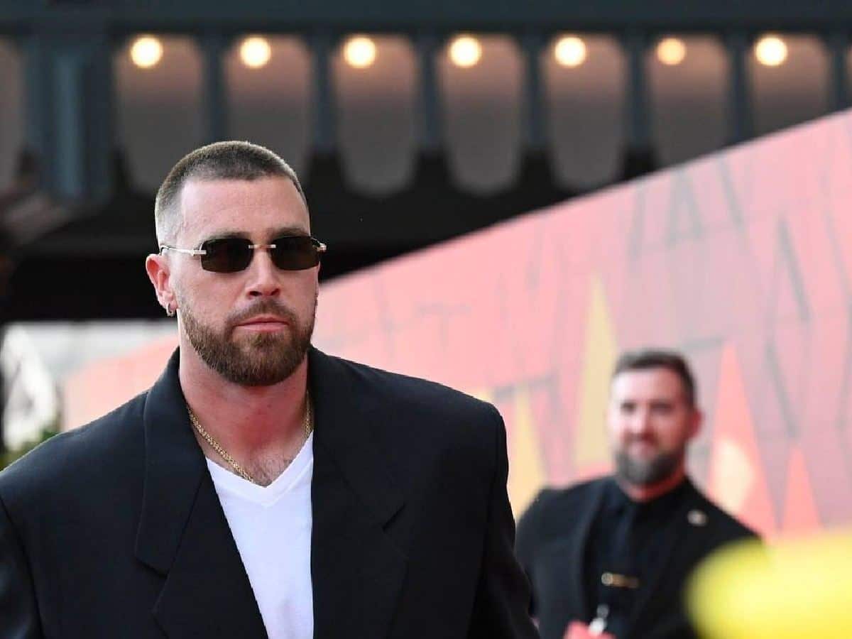 Chiefs Star Travis Kelce staying in LA to host reboot of 'Are You Smarter Than a Fifth Grader?' with a classic twist