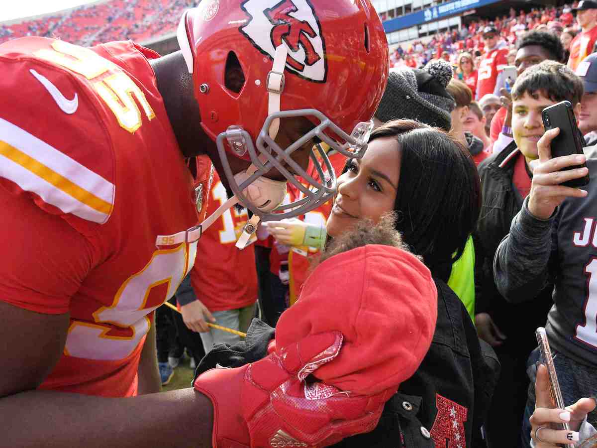 Chris Jones has a '5-word' message for Harrison Butker after his seemingly sexist remarks