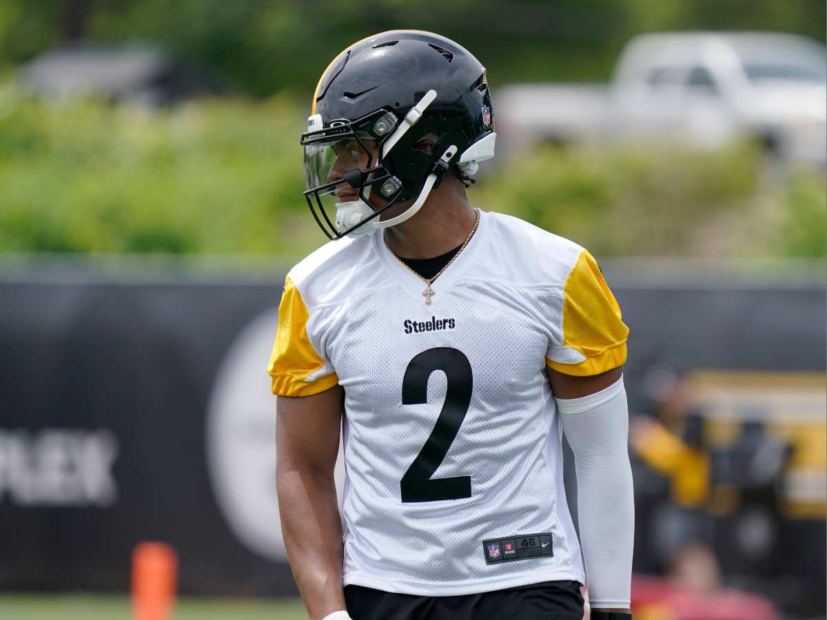 Steelers' Russell Wilson asserts Justin Fields would 'strike fear in opposing defenses' in a 'non-quarterback role'