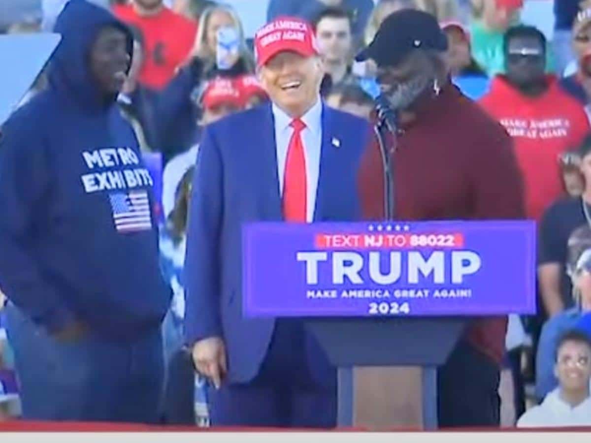 O.J. Anderson and Lawrence Taylor at Donald Trump's rally