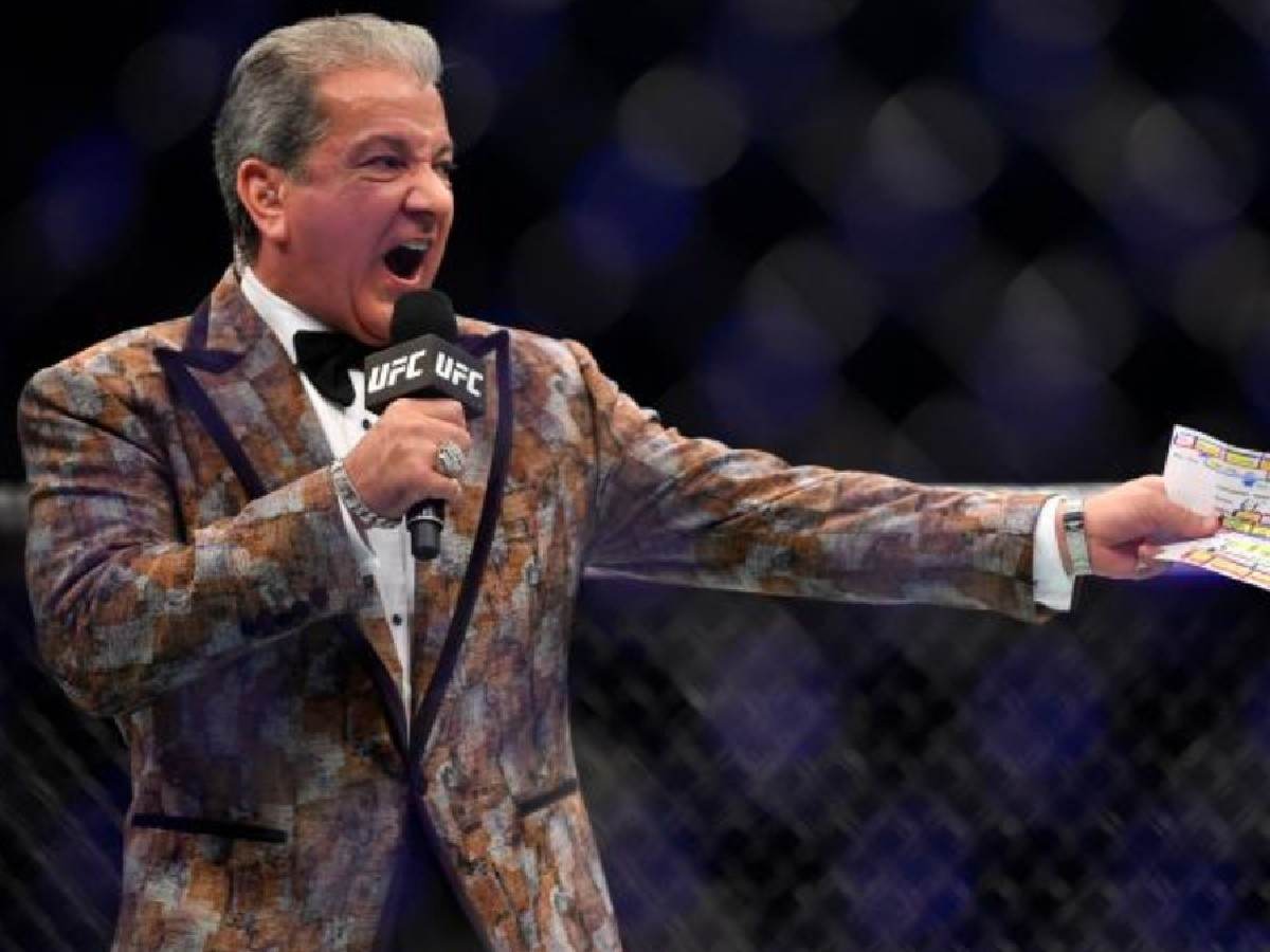 Fight fans reacted to Bruce Buffer's slip up