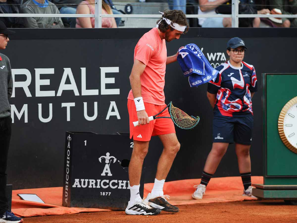 WATCH: Stefanos Tsitsipas breaks his racket into half as he loses a game to Jan-Lennard Struff at Italian Open