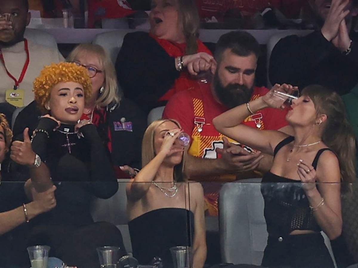 Taylor Swift chugging beer at Super Bowl