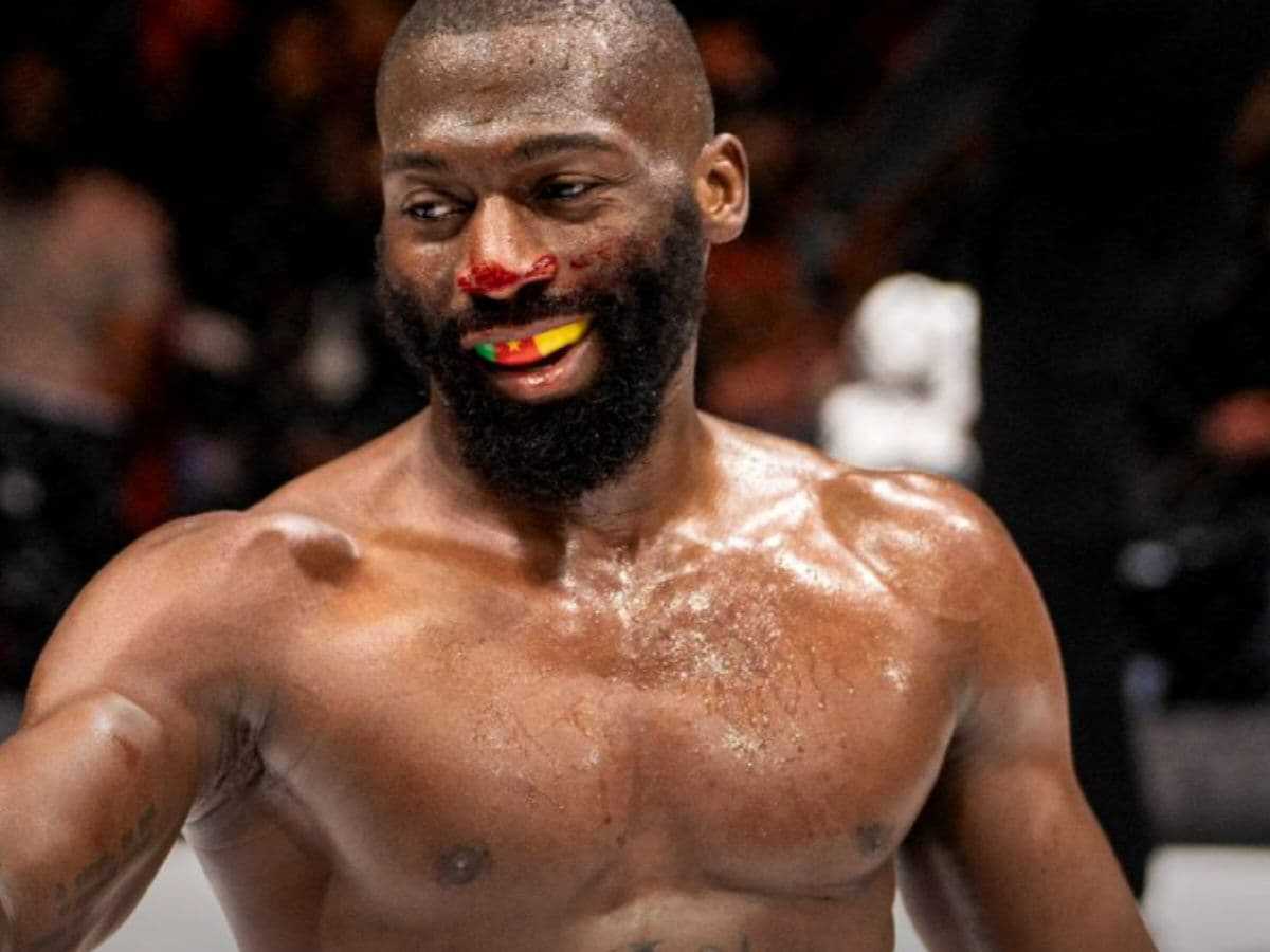 Fight fans reacted to Cedric Doumbe's vacuum cleaner stunt