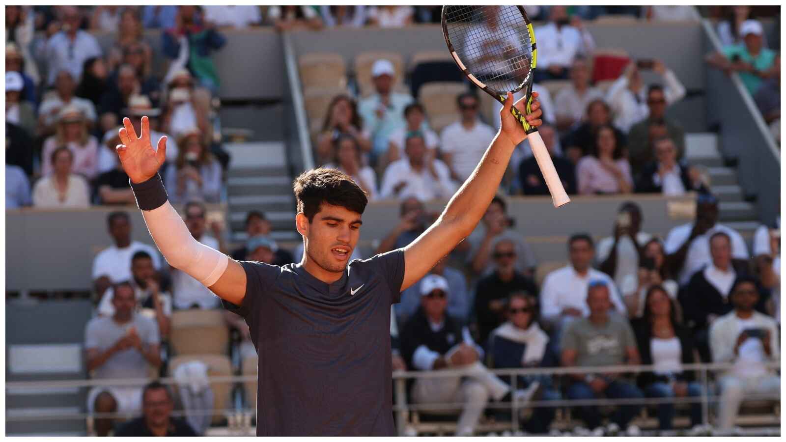 “We had to fight,” Carlos Alcaraz pips Jannik Sinner in an epic five setter to seal a place in Roland Garros Finals