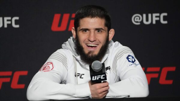 Islam Makhachev gets praises from John McCarthy