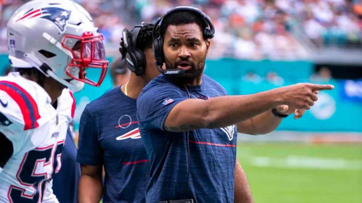 Patriots HC Jerod Mayo