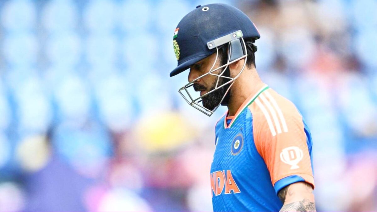 WATCH: Rahul Dravid consoles 'heartbroken' Virat Kohli after yet another failure against England in T20 World Cup