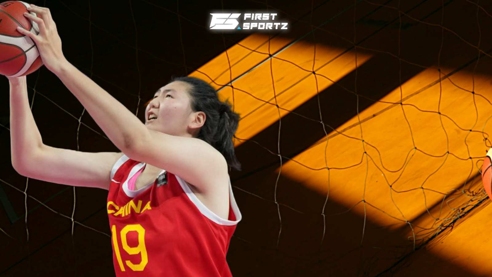 “Going to drop Wilt numbers in WNBA” – 17-year-old Chinese girl who is 7-foot-3-inches is going VIRAL after latest performance