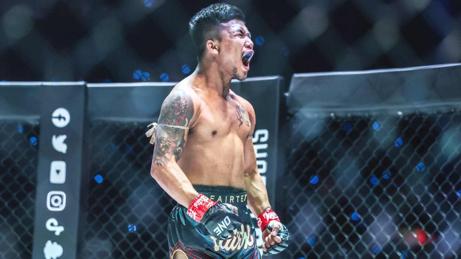 Rotang Reed WATCH: Superstar Rodtang in tears and embraces crowd at ONE ...