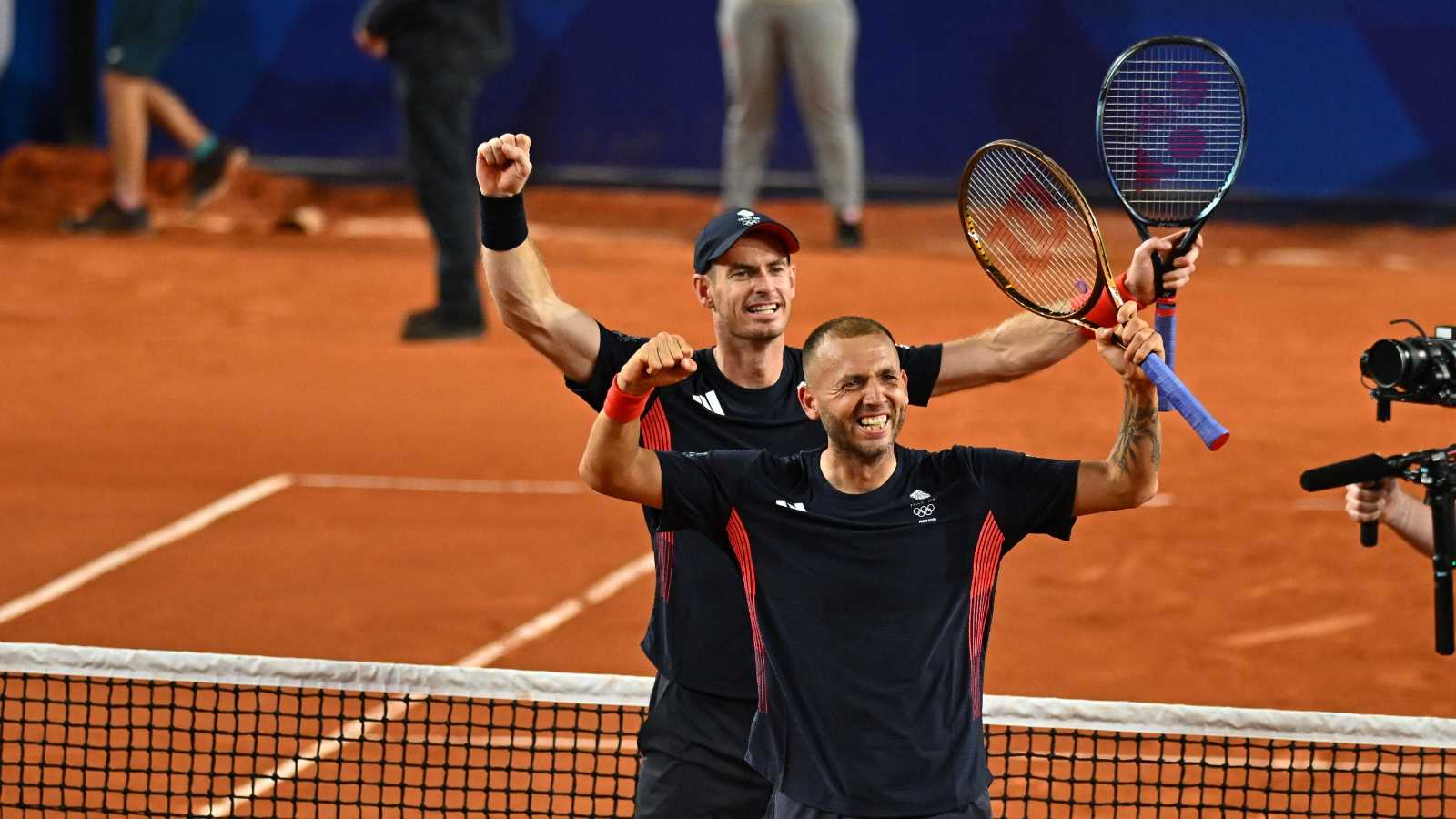 “I thought it was the end,” Andy Murray describes the surreal feeling as he ‘lives to fight another day’ in his final tournament