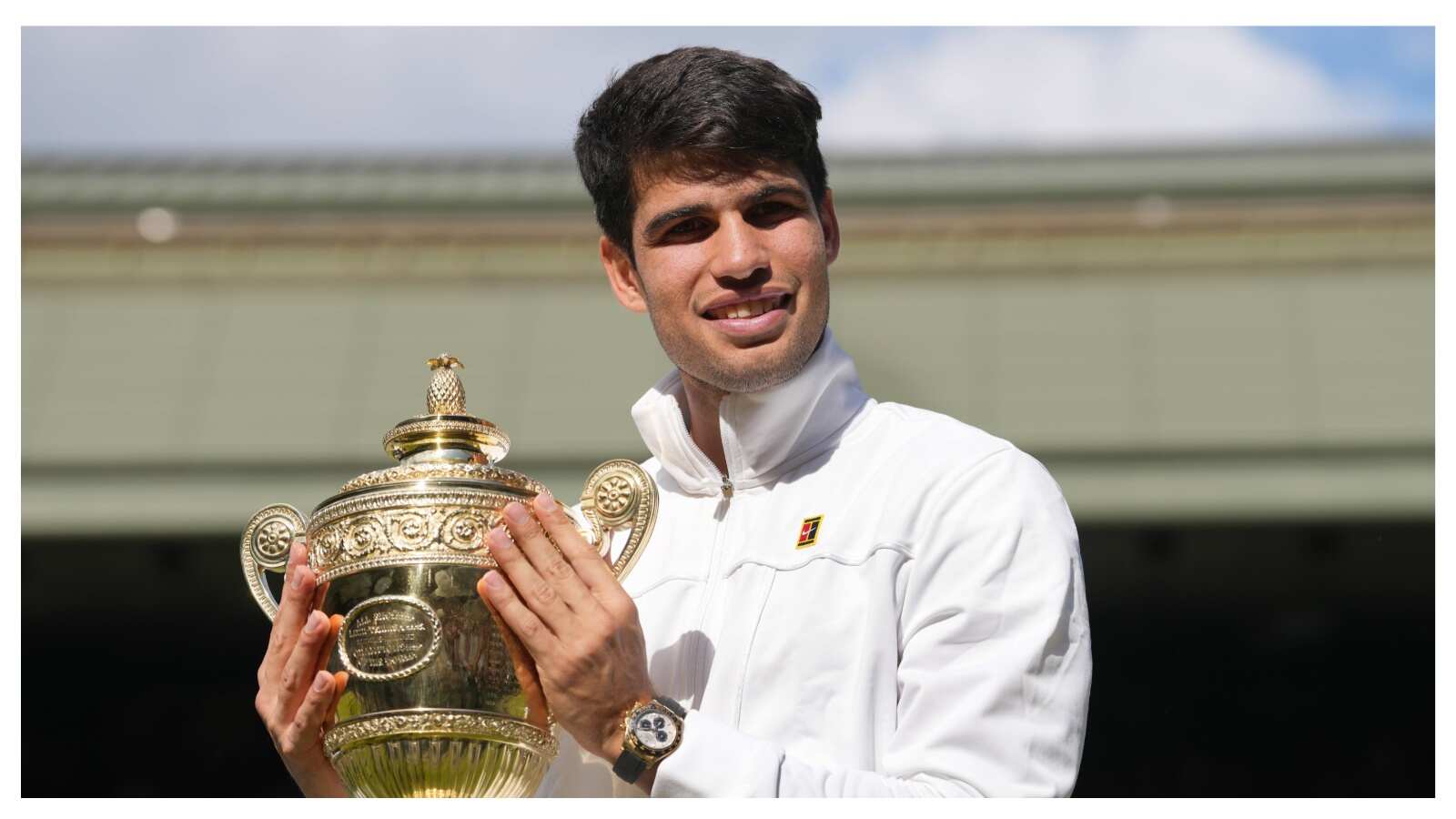 “Tough start for him,” Carlos Alcaraz hands Novak Djokovic second straight Wimbledon defeat despite not playing at his highest level