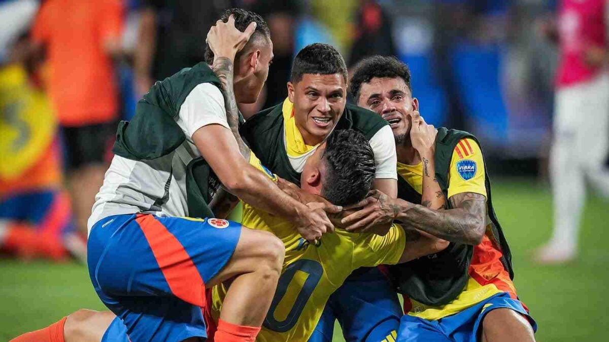 Colombian players in tears after making it to the Copa America final