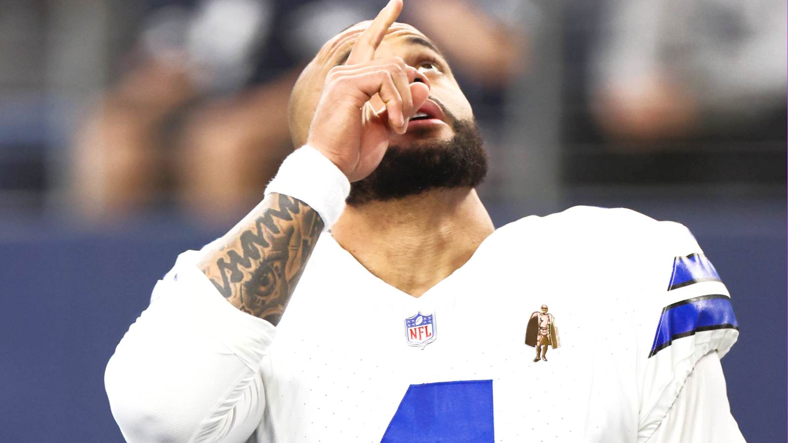 Dak Prescott reportedly is no longer wearing a ‘walking boot’ amid serious injury concerns for Cowboys