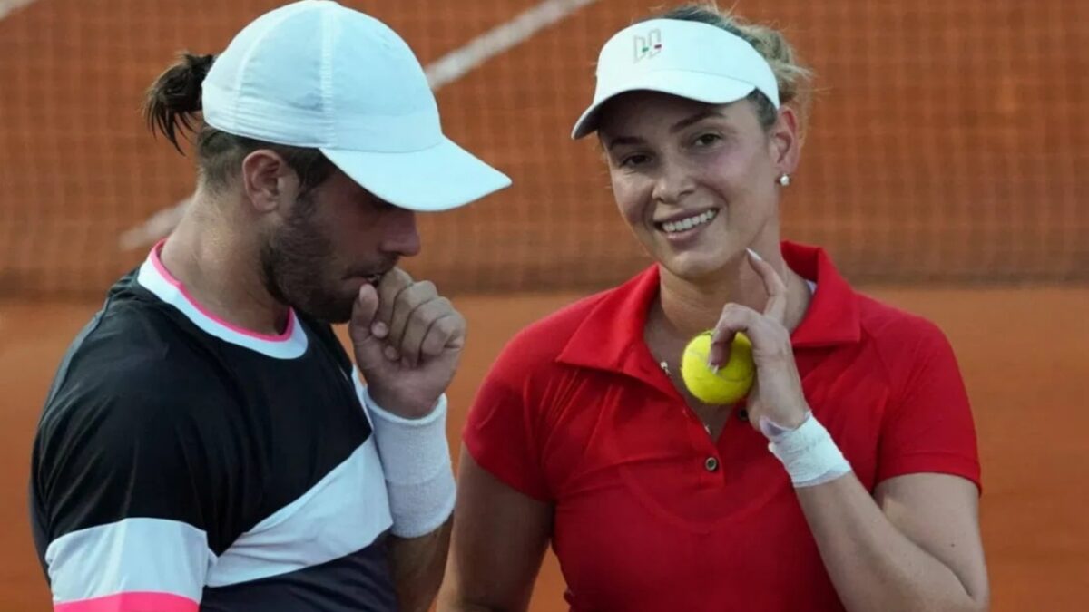 Who is Donna Vekic's rumored boyfriend Borna Coric? 1 Donna Vekic and Borna Coric