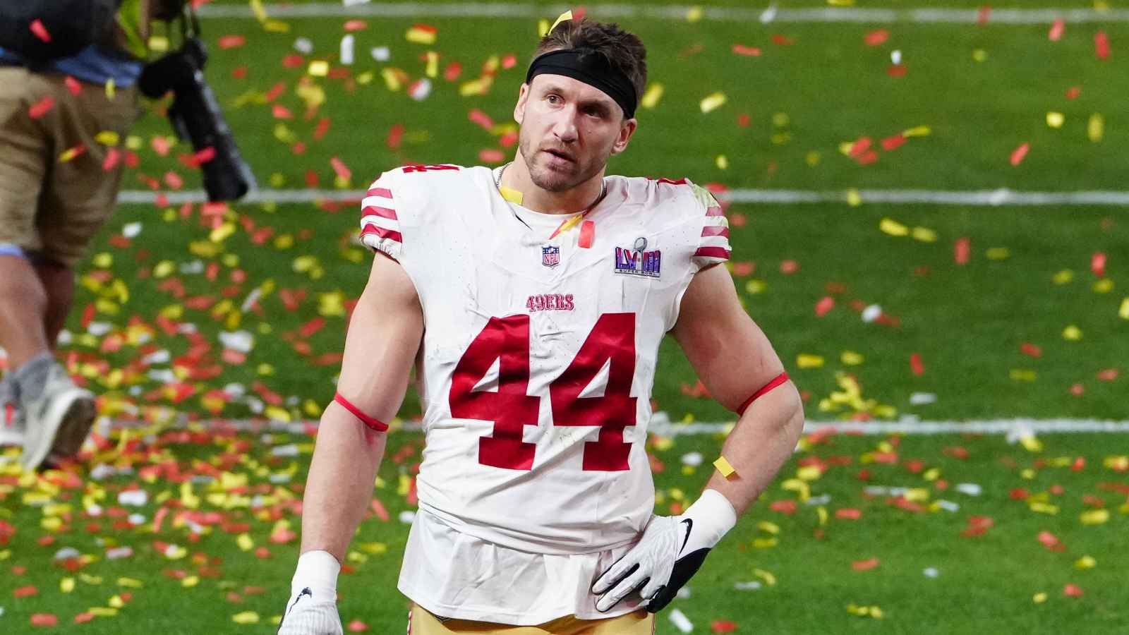 49ers’ Kyle Juszczyk expresses disappointment over his career-low PFF rating, FB expresses discontent over being asked to take a pay cut by the team