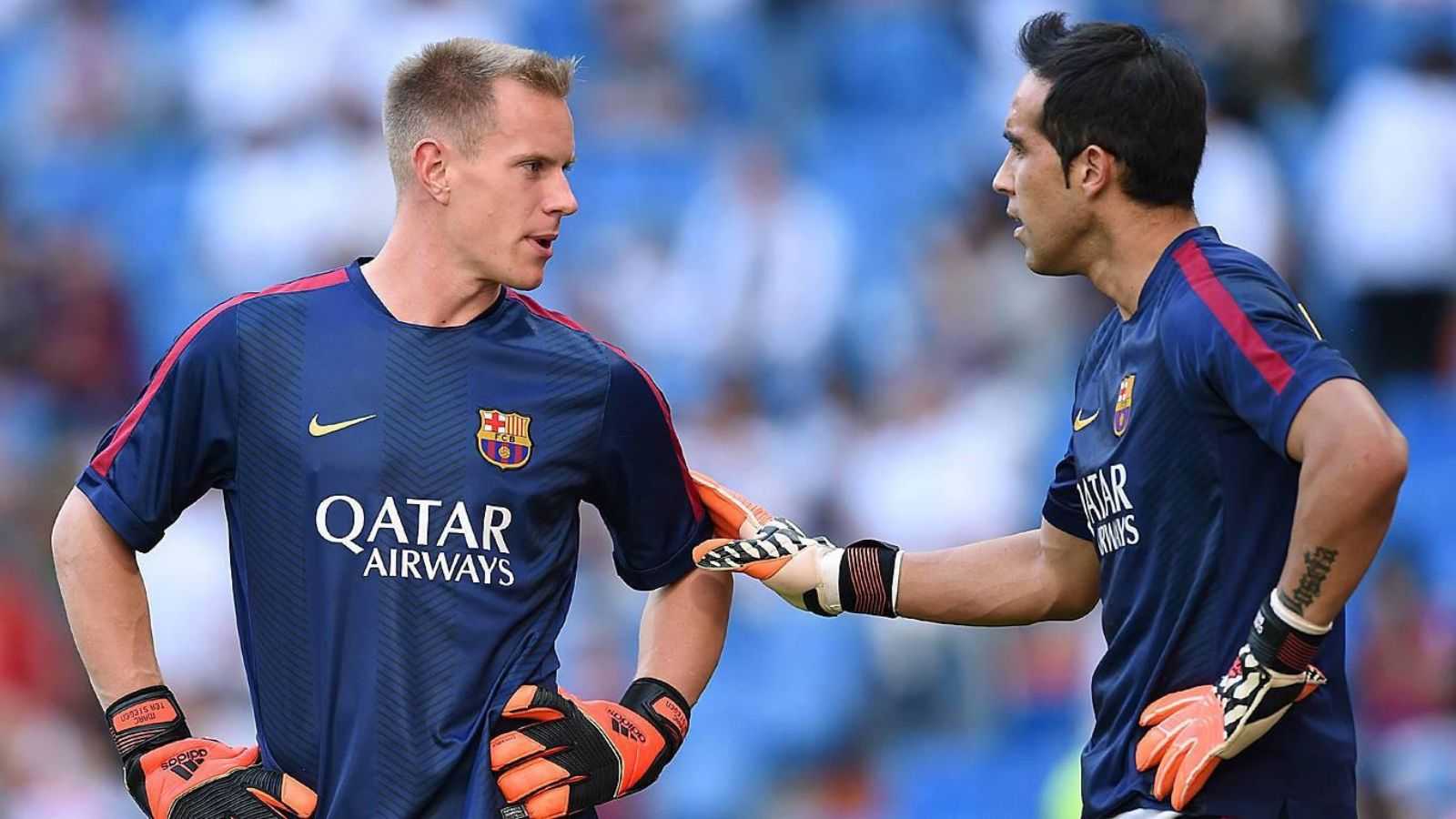 Former Barcelona keeper Claudio Bravo throws shade on Marc-Andre ter Stegen during time together at club