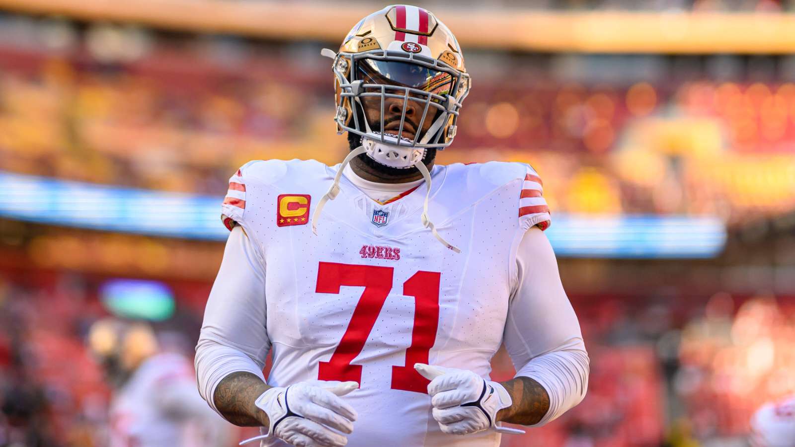 Trent Williams becomes the latest 49ers player to hold out from ...