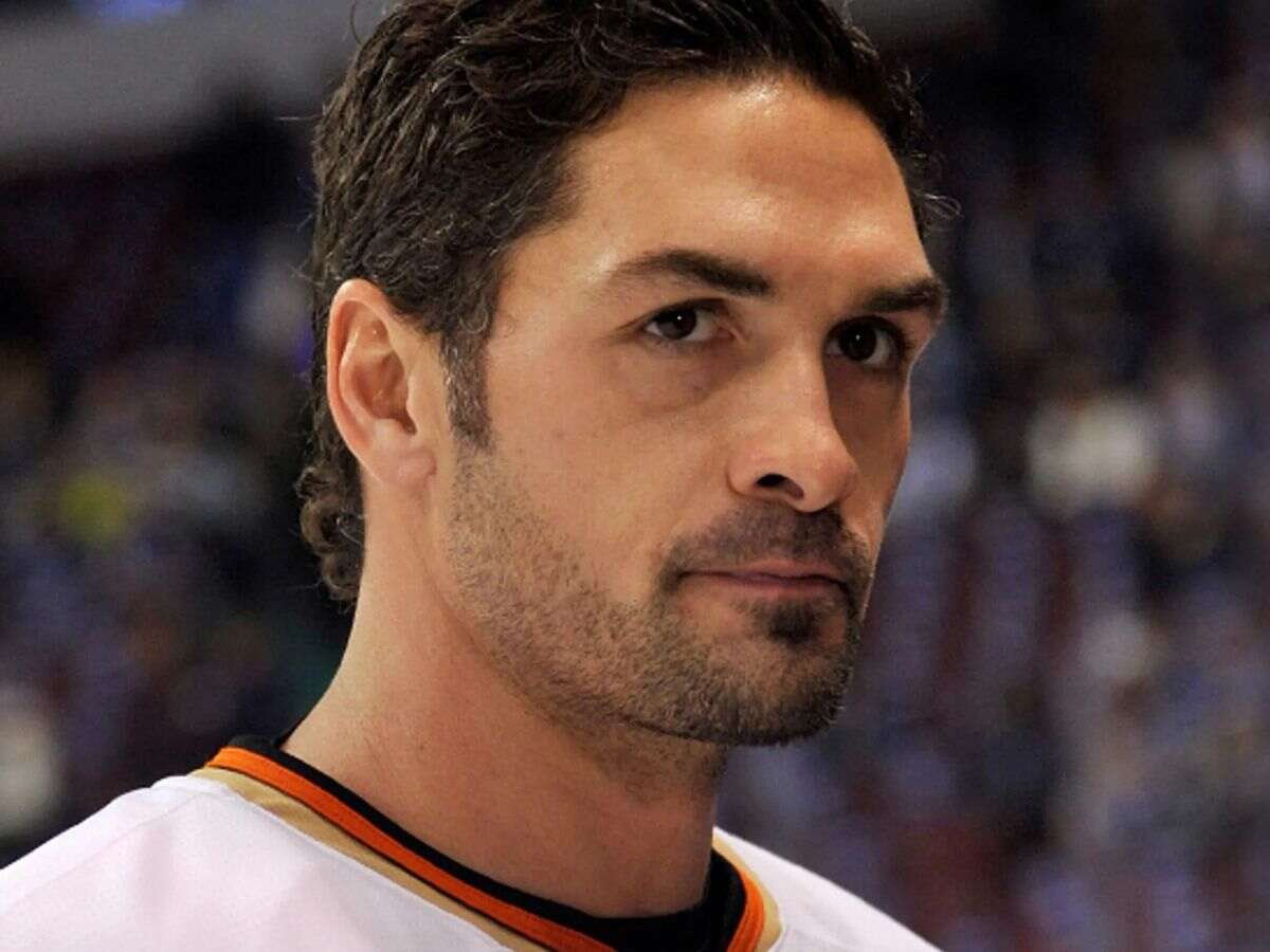 “They were gonna amputate my hand,” Ex-NHLer Sheldon Souray reveals HARROWING experience with Oilers during Tom Renney’s reign