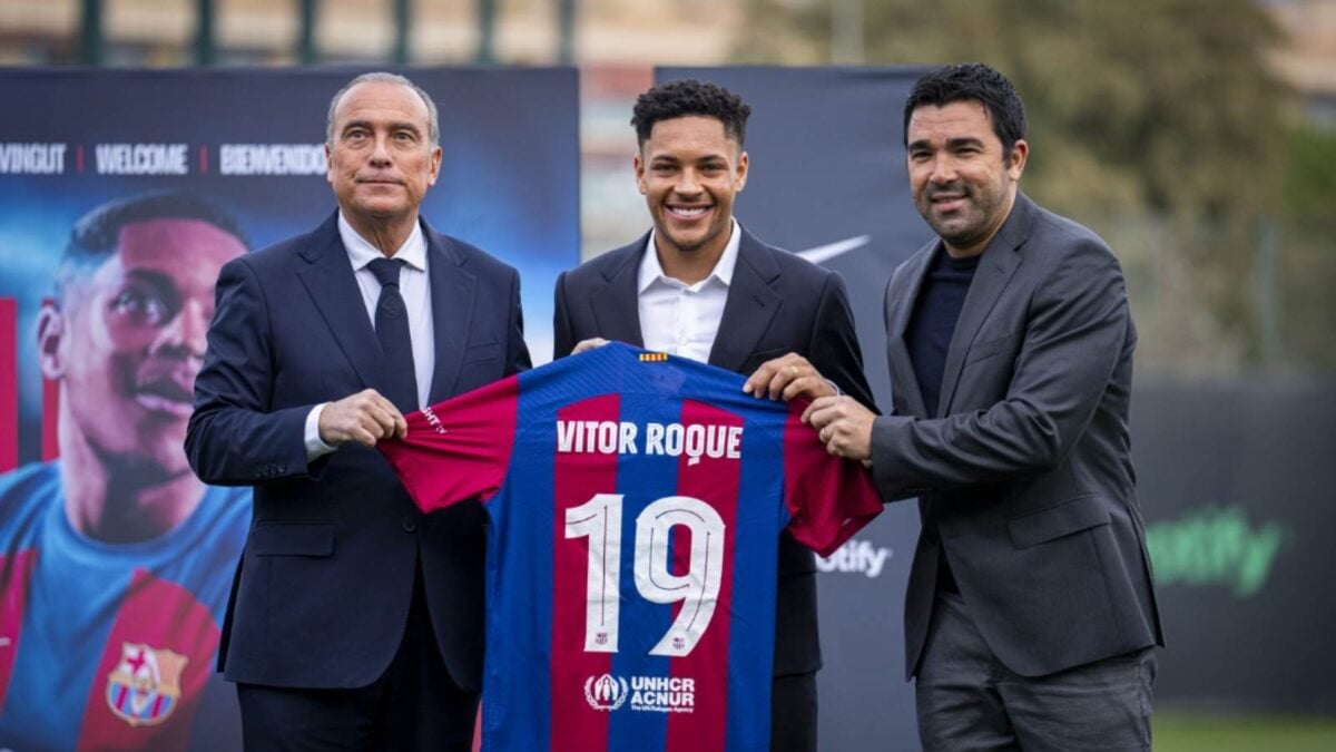 Vitor Roque to Barcelona