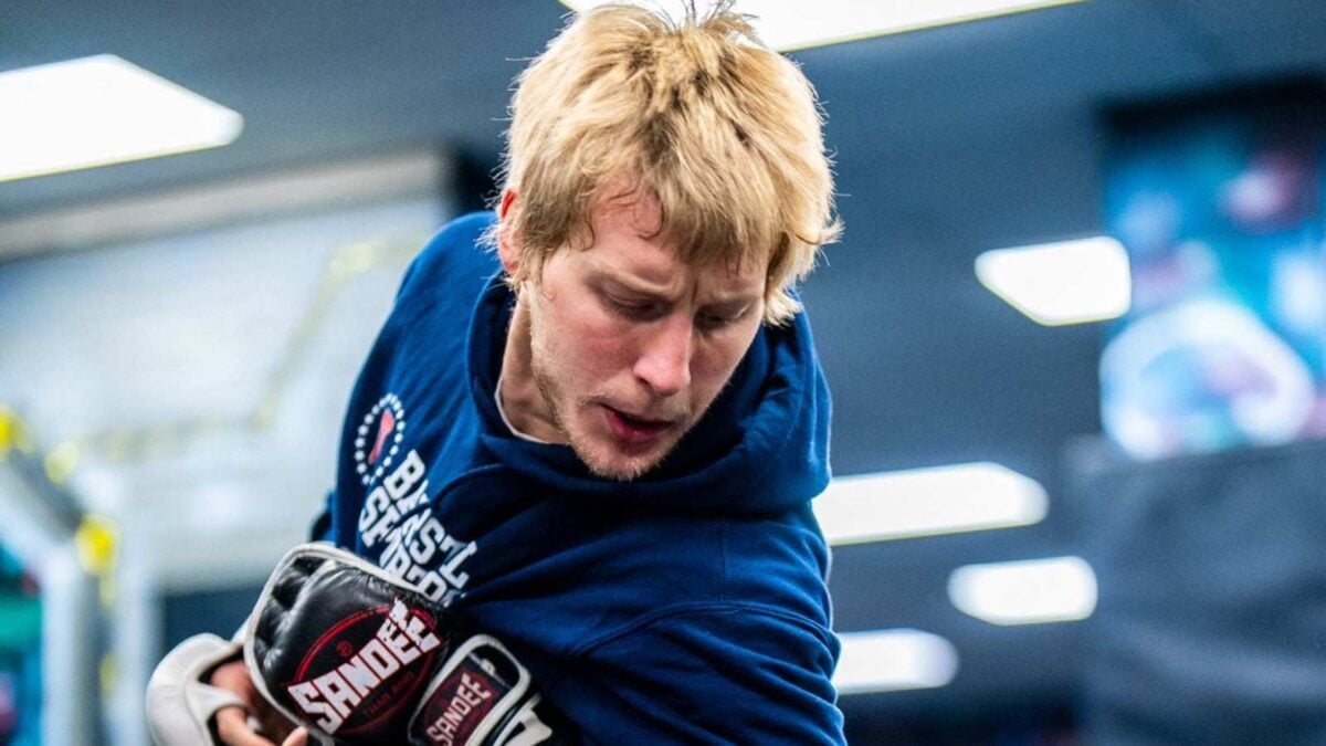 Paddy Pimblett llama a Bobby Green un ‘arma falsa’ después de burlarse de las joyas de su rival