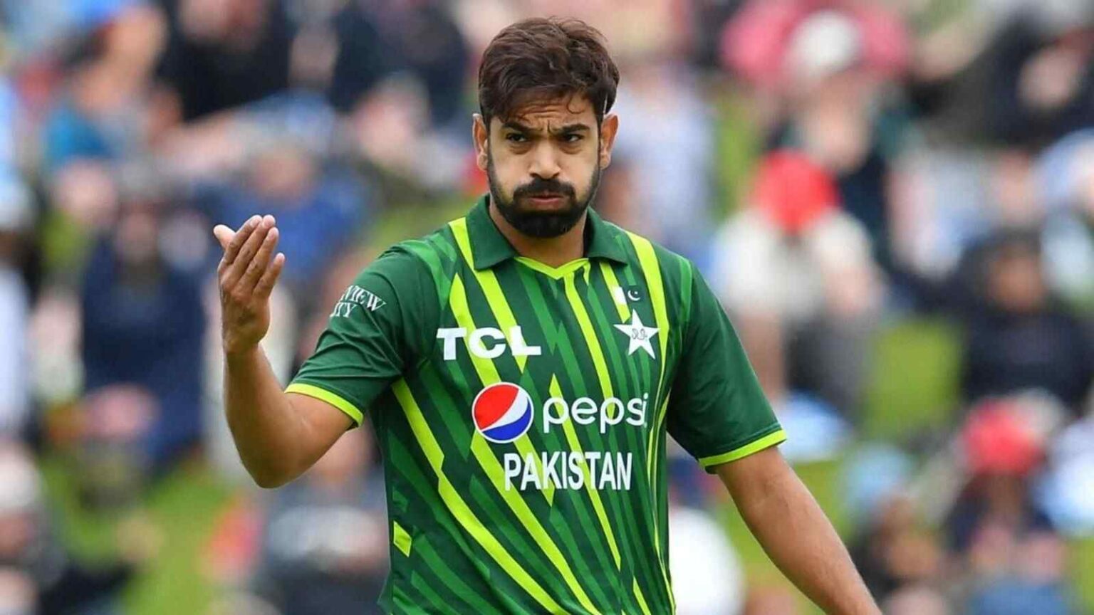Hc Rauf Fan teases Haris Rauf by reminding him about Virat Kohli's two iconic ...