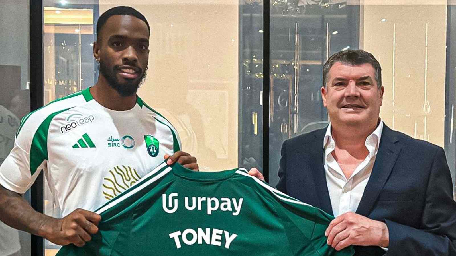 “Expected Bayern and got Saudi” – Fans laugh at Ivan Toney as former Brentford star signs £40 million worth deal with Al-Ahli