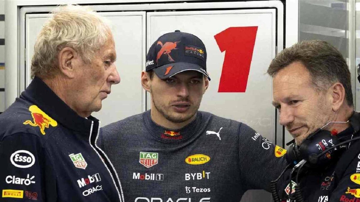 Red Bull's Max Verstappen, Helmut Marko and Christian Horner (via IMAGO)