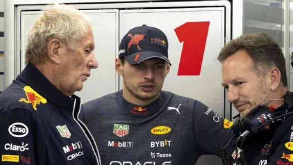 Max Verstappen, Helmut Marko and Christian Horner (via IMAGO)