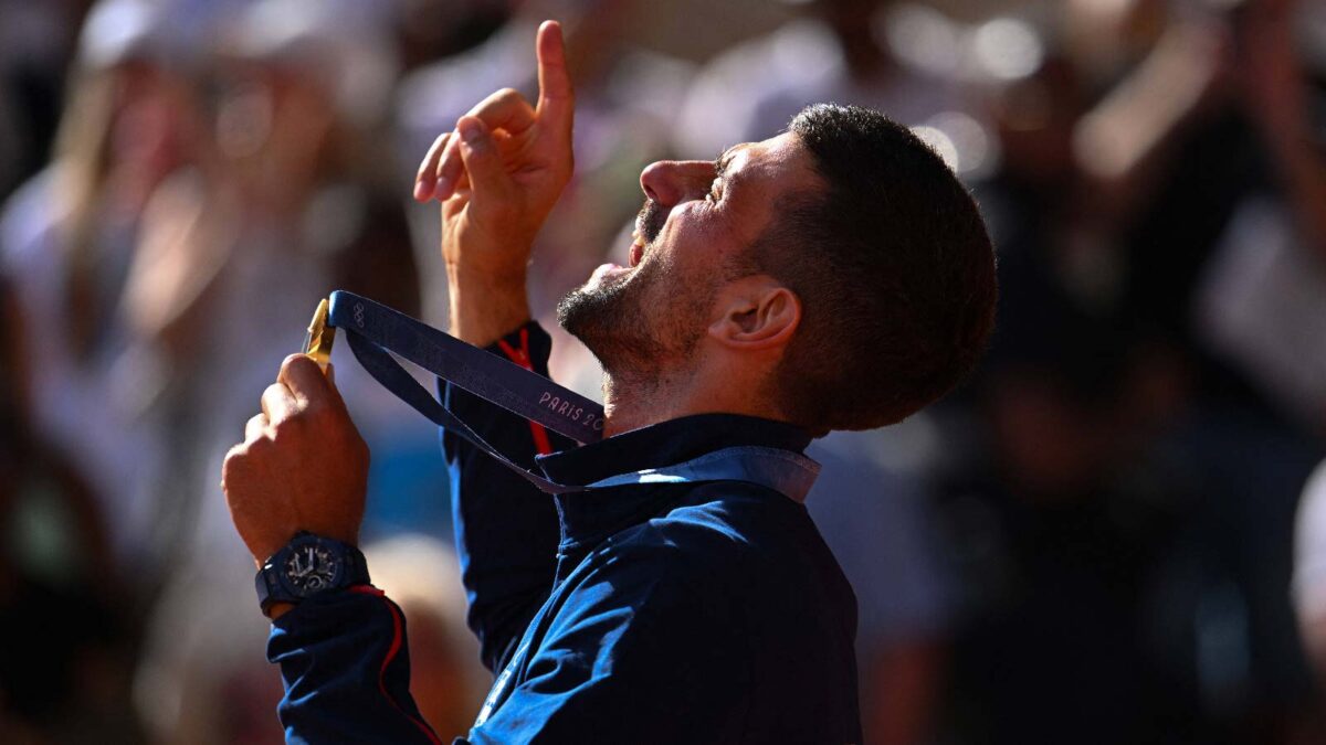 Novak-Djokovic-gold-medal-Paris-Olympics