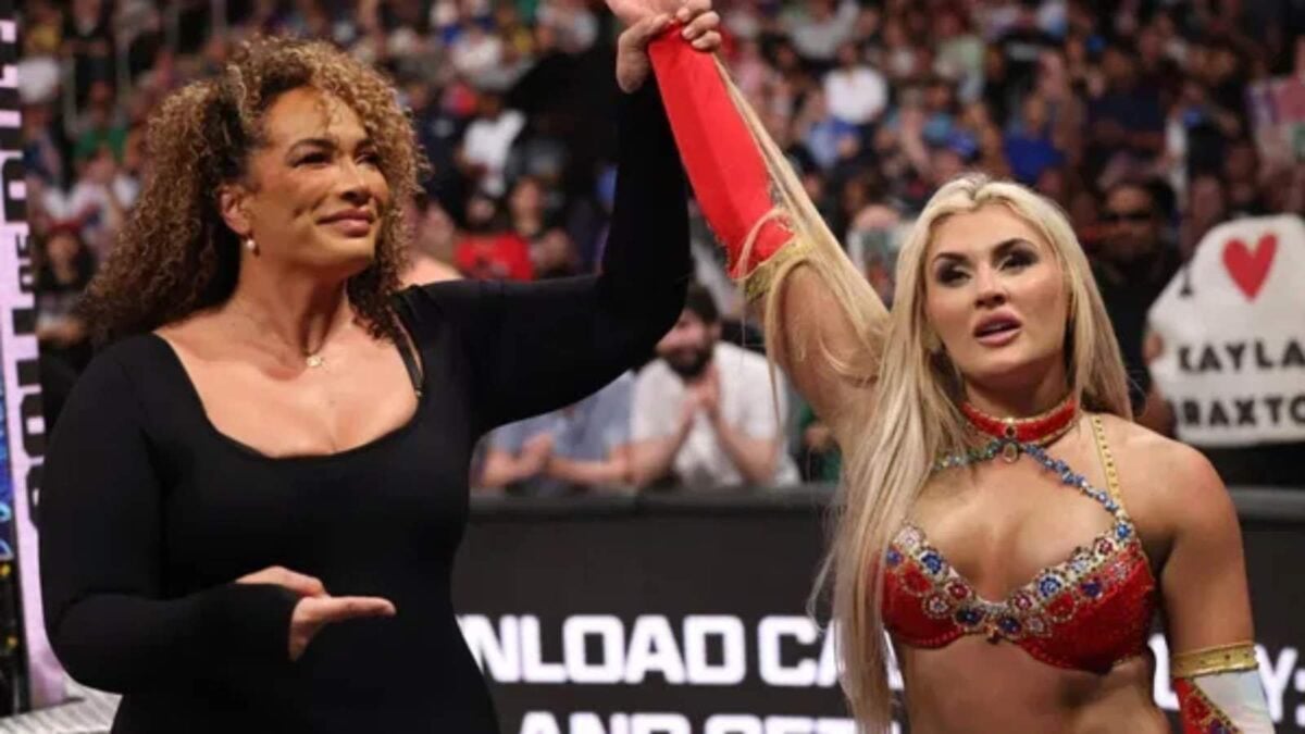 Tiffany Stratton and Nia Jax 