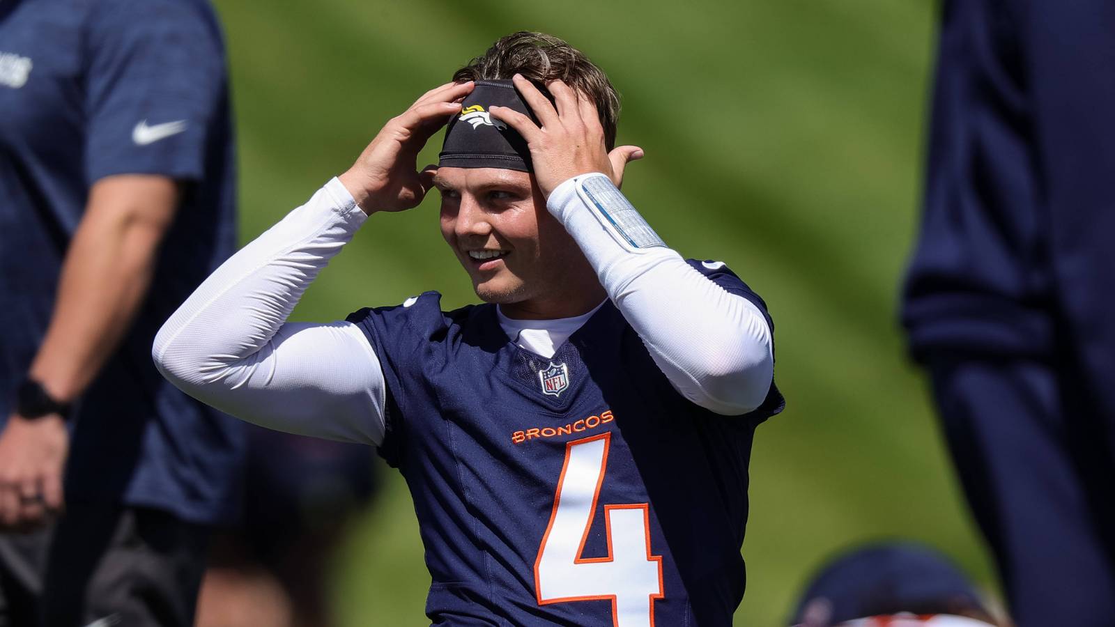 Zach Wilson reportedly may have already lost the battle for Broncos’ starting QB a month before the first snap