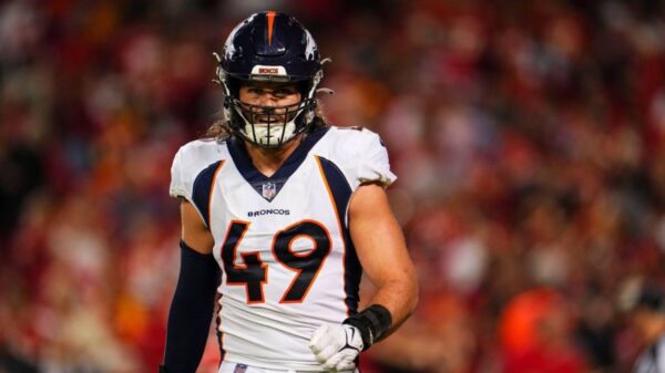 Broncos linebacker Alex Singleton who is out for the rest of the season, remarkably played 49 snaps even after tearing his ACL in win over Buccaneers