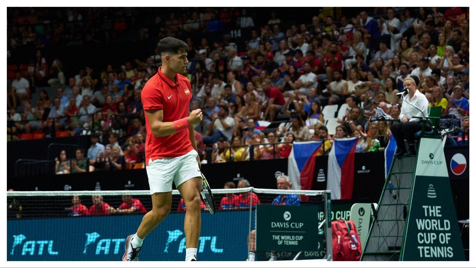 Carlos Alcaraz cherishes the Davis Cup atmosphere in Valencia after Tomas Machac’s retirement from their match