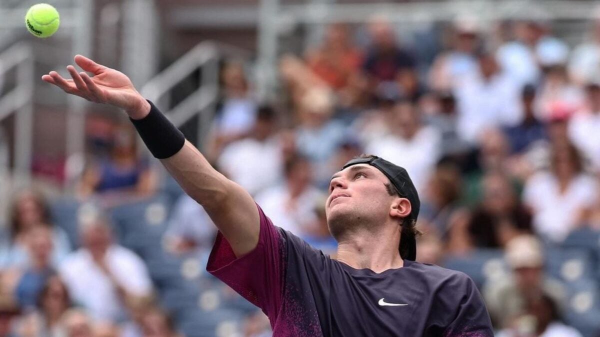 (Video) Jack Draper vomits multiple times during US Open semifinal ...