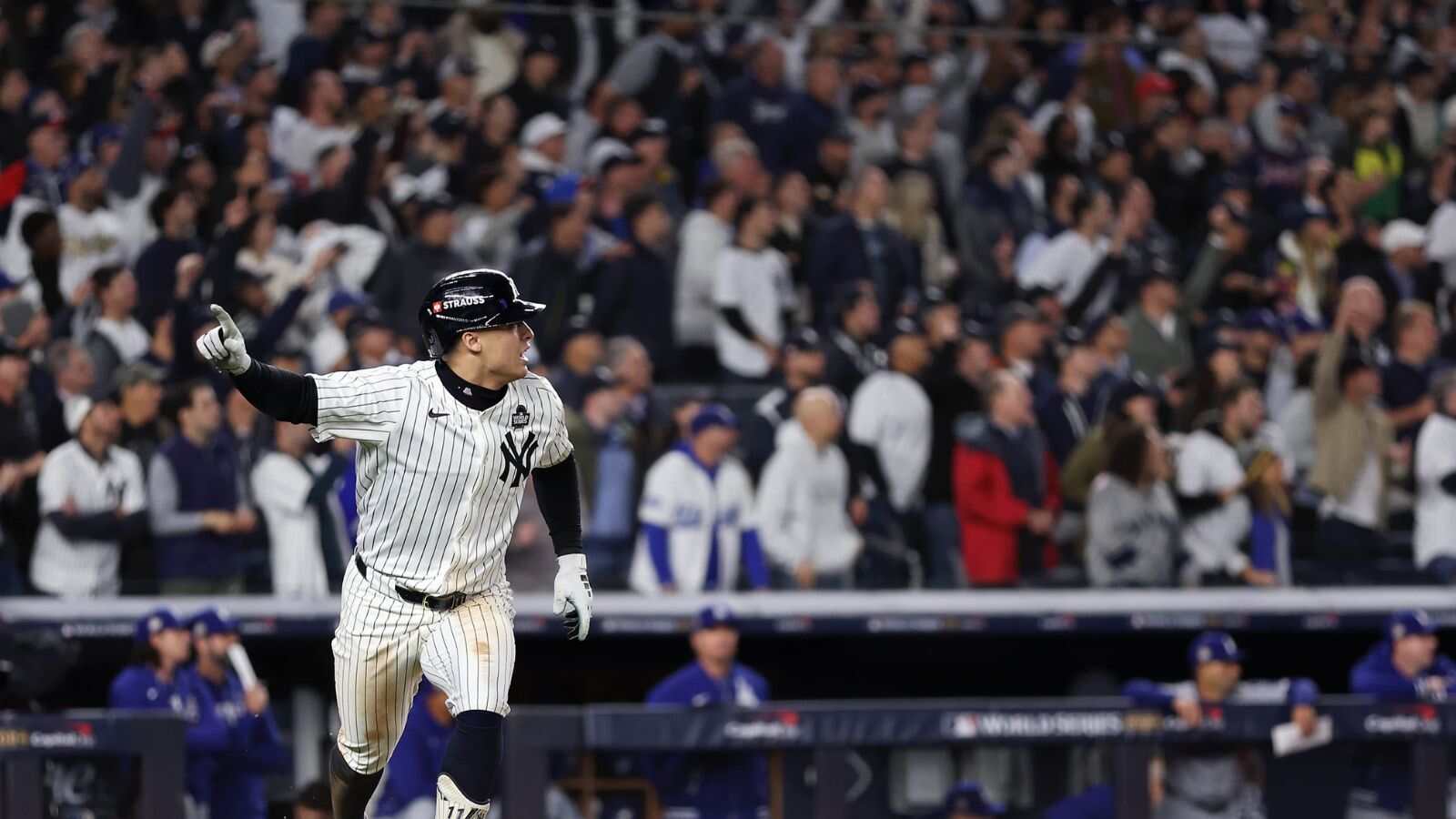 (Video) Anthony Volpe’s ICONIC grand slam propels Yankees to 11-4 victory over Dodgers in World Series Game 4