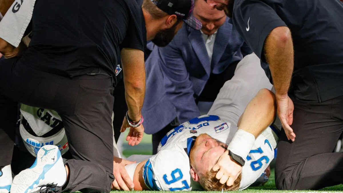 Detroit Lions DE Aidan Hutchinson suffered a gruesome leg injury during game against Dallas Cowboys