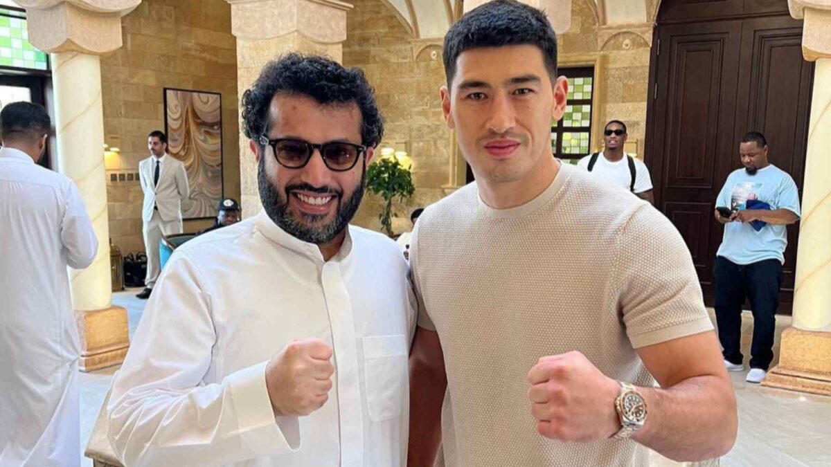 Dmitry Bivol and Turki Alalshikh together