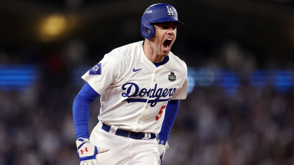 Los Angeles Dodgers win Game 1 after Freddie Freeman's extra inning heroics