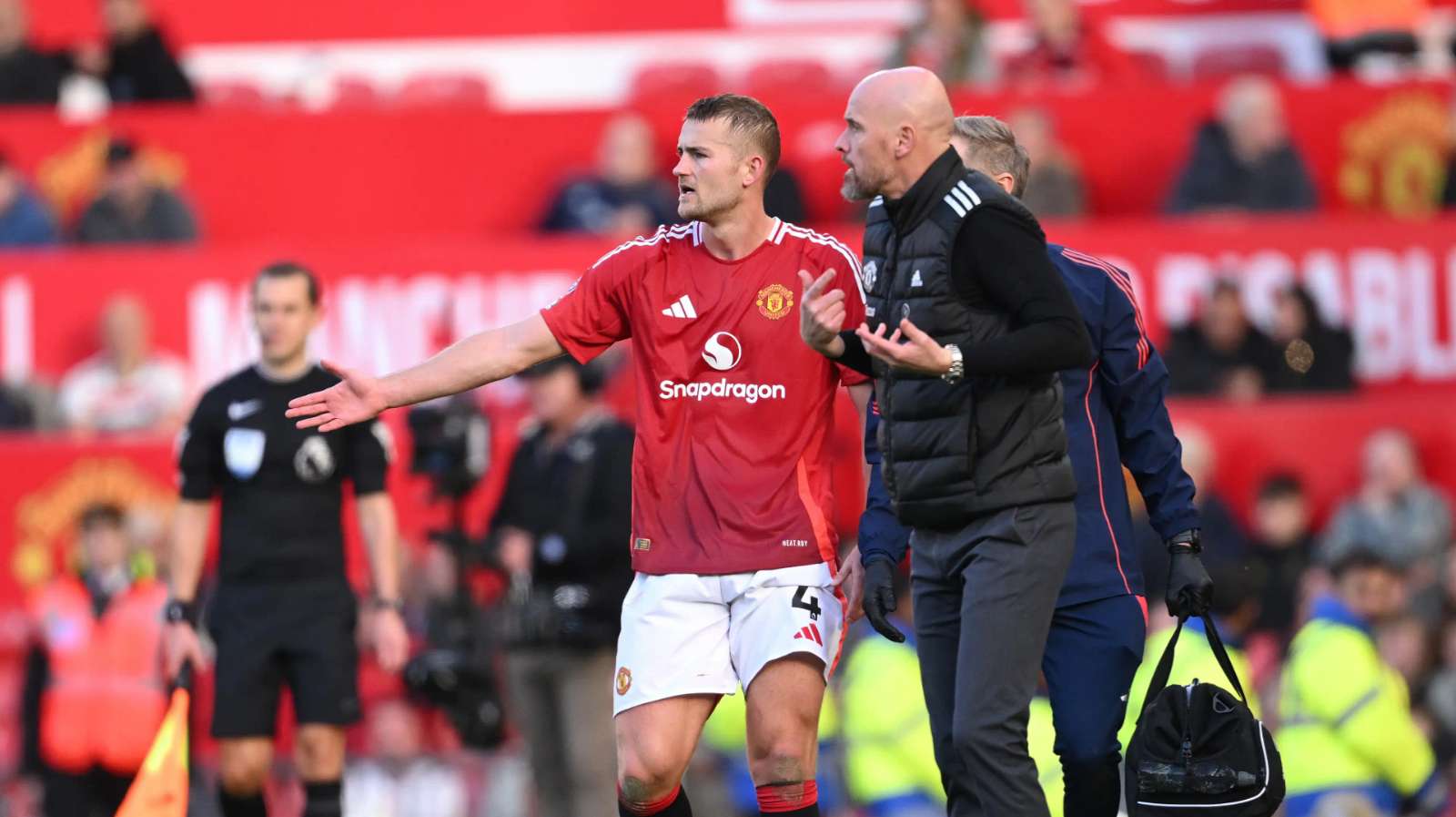 Manchester United FINALLY back to winning ways as Old Trafford chants Erik ten Hag’s name