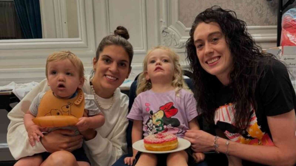 Breanna Stewart and Marta Xargay with their children 