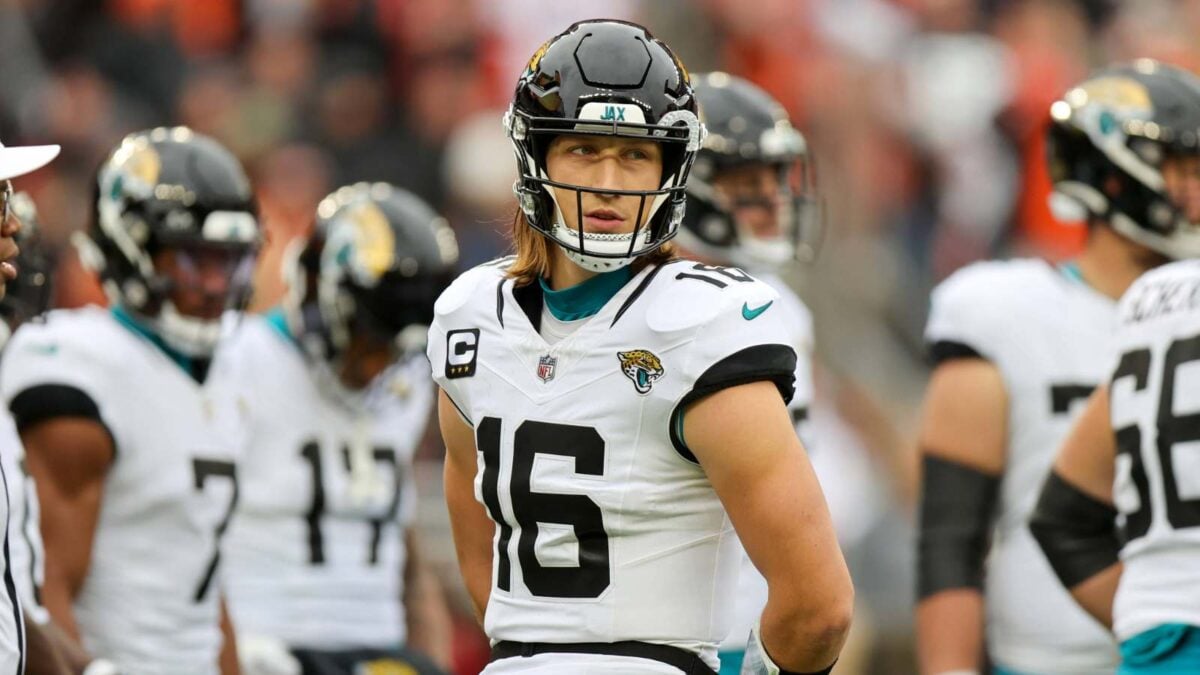 Trevor Lawrence and the Jacksonville Jaguars fell to a league low 1-5