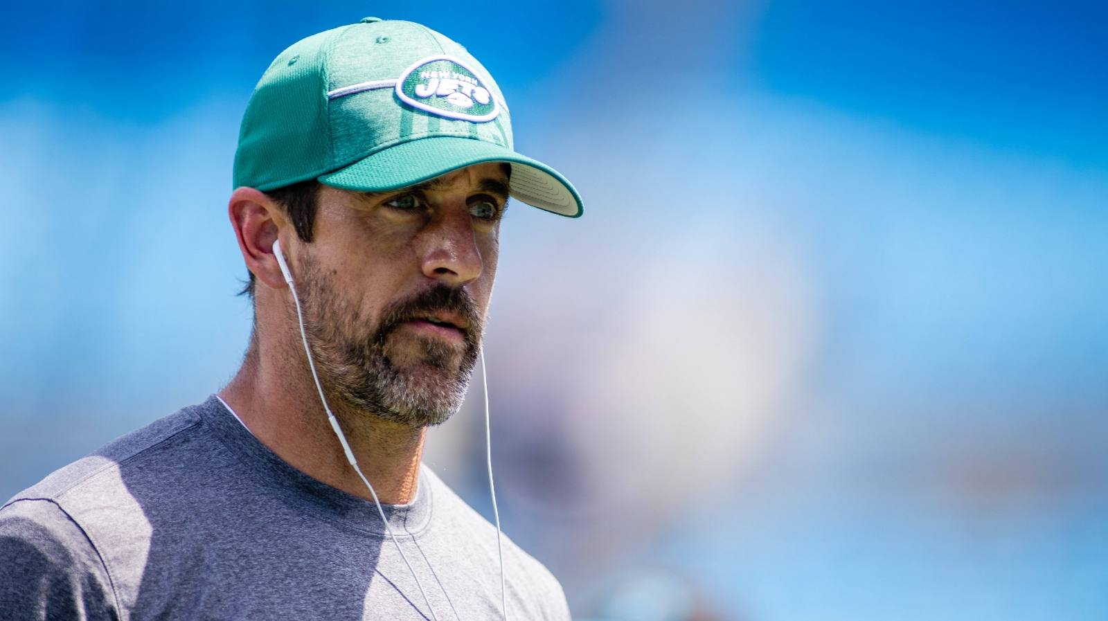 Aaron Rodgers makes things clear about his health after ending losing streak for Jets