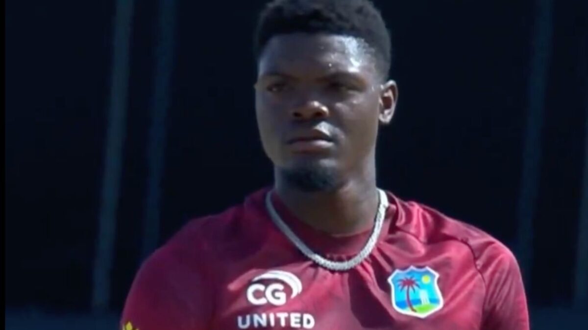 Former cricketers do not support Alzarri Joseph's behaviour with Shai Hope