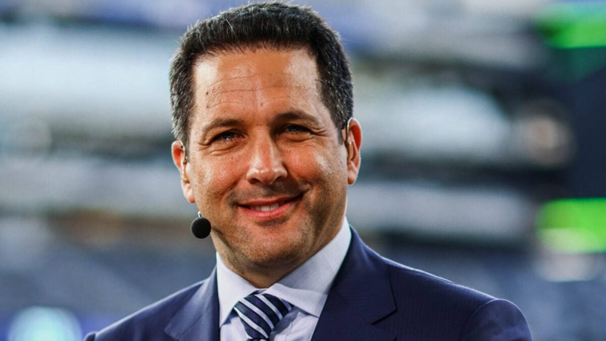 Too bizarre? Adam Schefter admits to breaking an NFL story right after having s*x
