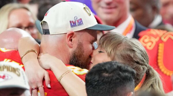 Travis Kelce reportedly wants to make the most of "alone time together" with Taylor Swift before business end of NFL season