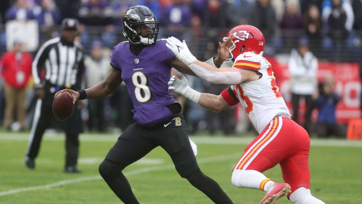 (Video) Lamar Jackson channelizes his inner Steph Curry for a TD pass against the Bengals