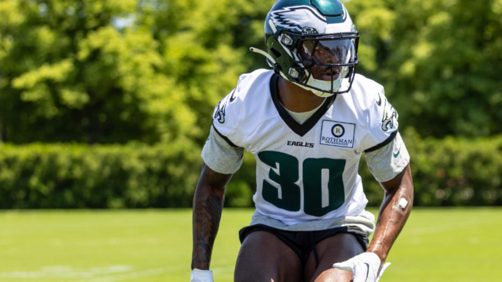 (Video) Micah Parsons' "disgusted" reaction to Eagles drafting CB Quinyon Mitchell went viral after he locked down Washington's Terry McLaurin