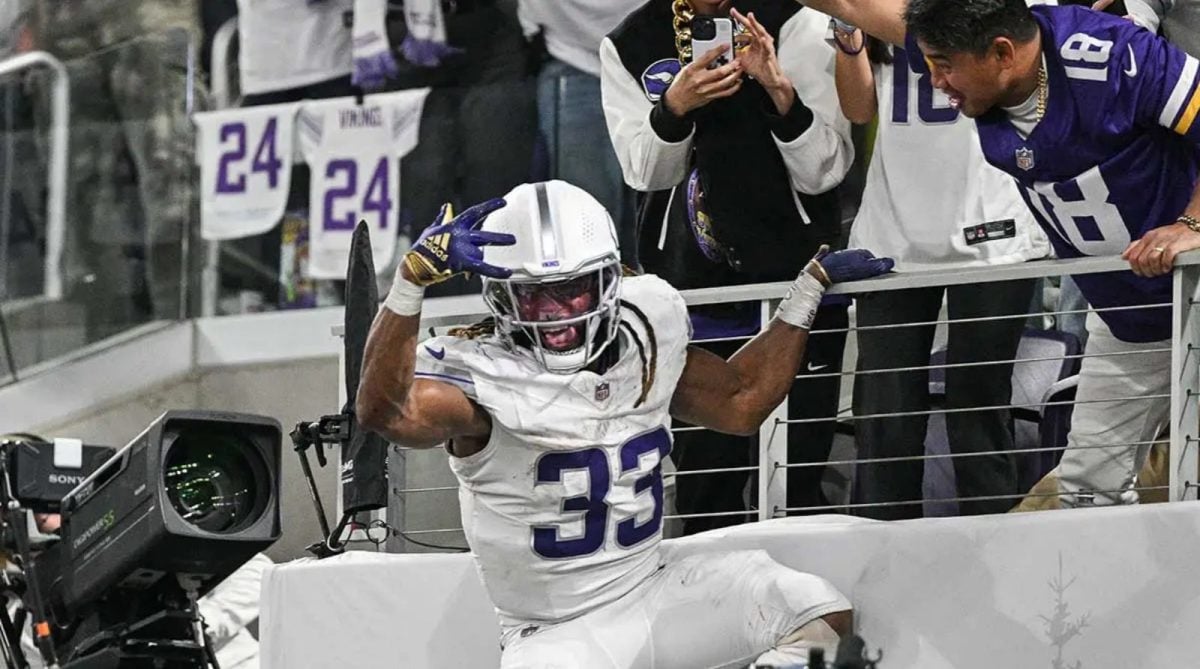 Aaron Jones Spiderman Celebration